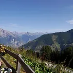 Charming 6 Bed In 4 Vallees Chalet Iserables