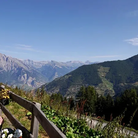 Charming 6 Bed In 4 Vallees Chalet Iserables